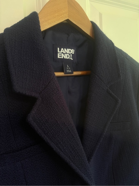 Lands' End Jackets & Blazers - Gorgeous size L Lands' End Women's  Navy Blue Textured Blazer. Boxy fit Like new